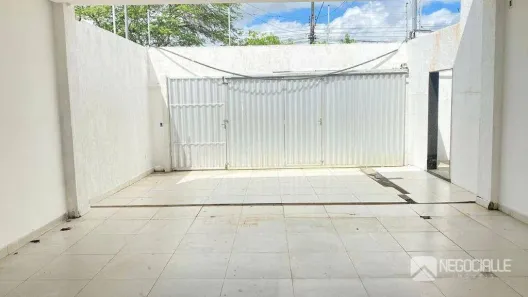 Casa com 4 Quartos para alugar, 400m² no Estação Velha, Campina Grande