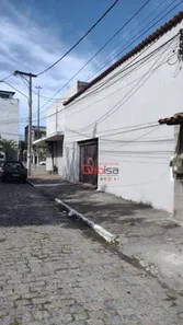 Galpão / Depósito / Armazém à venda, 530m² no Centro, Cabo Frio