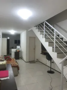 Casa com 2 Quartos à venda, 70m² no Acaracuzinho, Maracanaú