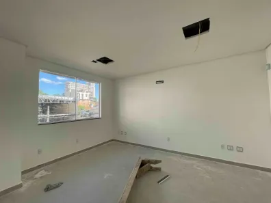 Conjunto Comercial / Sala para alugar, 38m² no Centro, Chapecó