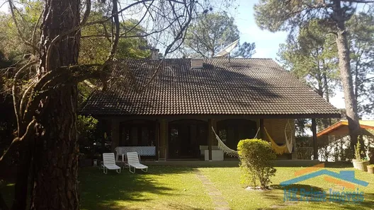 Fazenda / Sítio / Chácara com 5 Quartos para alugar, 1000m² no Tanque, Atibaia