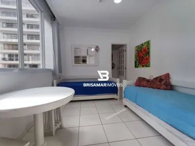 Kitnet com 1 Quarto para alugar, 27m² no Pitangueiras, Guarujá