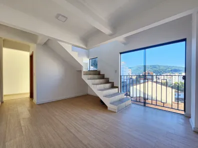 Apartamento com 2 Quartos para alugar, 60m² no Funcionários, Poços de Caldas