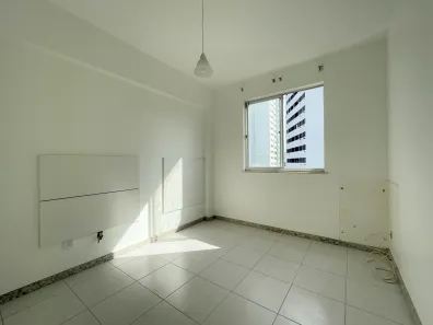 Apartamento com 2 Quartos à venda, 81m² no Candeal, Salvador