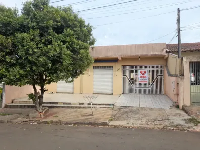 Casa com 3 Quartos à venda, 220m² no Leonor, Londrina