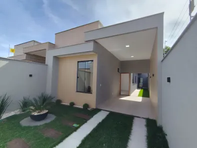 Casa com 3 Quartos à venda, 121m² no Residencial Village Garavelo, Aparecida de Goiânia
