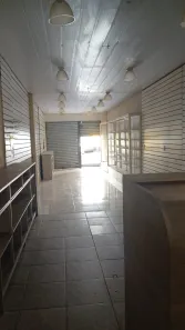 Galpão / Depósito / Armazém para alugar, 100m² no Centro, Niterói