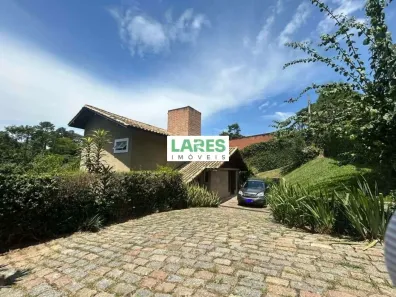Casa de Condomínio com 3 Quartos à venda, 355m² no Chácara dos Lagos, Carapicuíba
