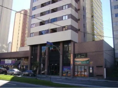 Apartamento com 2 Quartos para alugar, 65m² no Centro, Curitiba