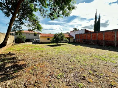 Terreno / Lote / Condomínio com 1 Quarto à venda, 100m² no Região dos Lagos, Brasília
