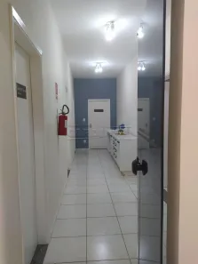 Conjunto Comercial / Sala para alugar, 24m² no Centro, Araraquara