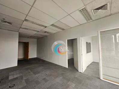 Conjunto Comercial / Sala para alugar, 300m² no Vila Olímpia, São Paulo