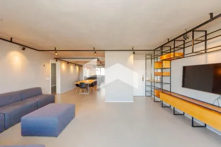 Apartamento com 4 Quartos para alugar, 177m² no Alto da Glória, Curitiba
