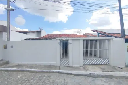 Casa de Condomínio com 2 Quartos à venda, 200m² no Universitário, Caruaru