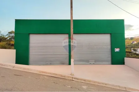 Galpão / Depósito / Armazém para alugar, 210m² no Condomínio Villa Verde Bragança, Bragança Paulista