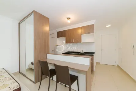 Apartamento com 1 Quarto para alugar, 32m² no Campina do Siqueira, Curitiba