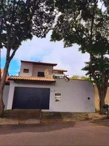 Sobrado com 4 Quartos à venda, 207m² no Jardim Paraíso, Itu
