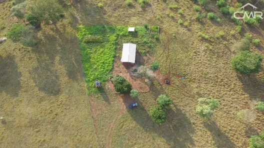Fazenda / Sítio / Chácara com 2 Quartos à venda, 100m² no Zona Rural, Guia Lopes da Laguna