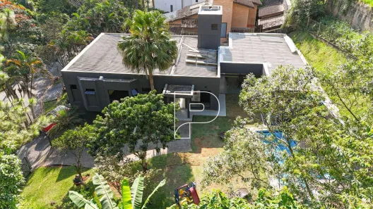 Casa de Condomínio com 3 Quartos à venda, 300m² no Jardim Indaiá, Embu das Artes