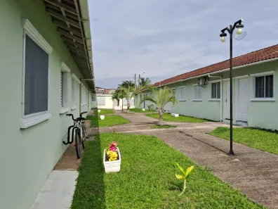 Casa de Condomínio com 2 Quartos à venda, 39m² no Gaivota (Interior), Itanhaém