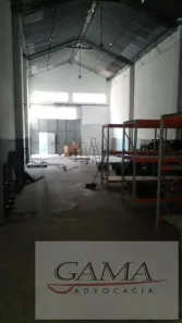 Galpão / Depósito / Armazém para alugar, 350m² no Penha, Rio de Janeiro