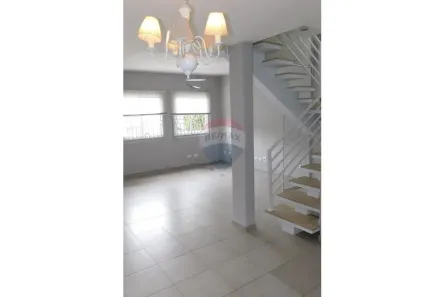 Casa de Condomínio com 4 Quartos para alugar, 146m² no Taboão, São Roque