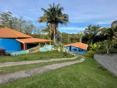 Fazenda / Sítio / Chácara com 3 Quartos à venda, 2790m² no , Juquitiba