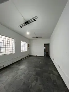Casa Comercial com 2 Quartos para alugar, 136m² no Centro, Sorocaba
