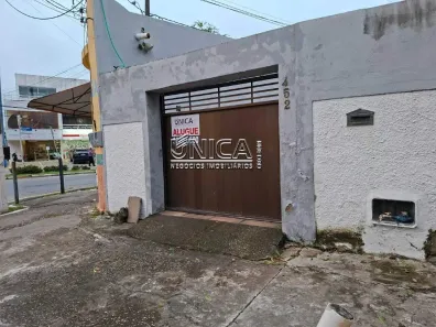 Casa com 5 Quartos para alugar, 528m² no Jabotiana, Aracaju