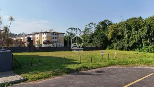 Galpão / Depósito / Armazém com 1 Quarto à venda, 2036m² no Nereu Ramos, Jaraguá do Sul