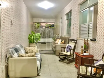 Casa com 4 Quartos à venda, 250m² no Salgado Filho, Aracaju
