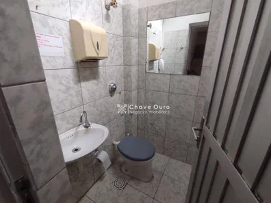 Prédio Inteiro à venda, 561m² no Centro, Cascavel