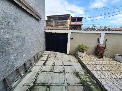 Casa com 2 Quartos à venda, 85m² no Santo Elias, Mesquita