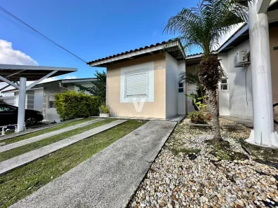 Casa de Condomínio com 3 Quartos à venda, 100m² no Cerrito, Santa Maria