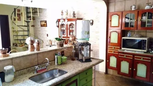 Casa com 4 Quartos à venda, 180m² no Jardim Roseira, Campinas