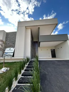 Casa de Condomínio com 3 Quartos à venda, 161m² no Jardins Bolonha, Senador Canedo