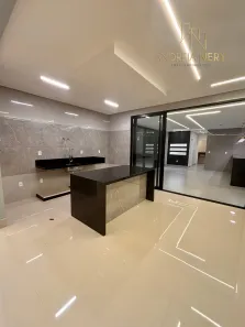 Casa de Condomínio com 3 Quartos à venda, 345m² no Região dos Lagos, Brasília