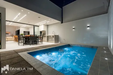 Casa de Condomínio com 3 Quartos à venda, 213m² no Parque Pioneiros, Sarandi