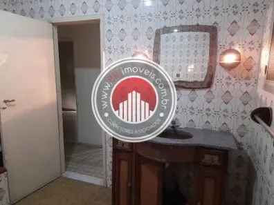 Casa com 4 Quartos para alugar, 400m² no Centro, Nilópolis