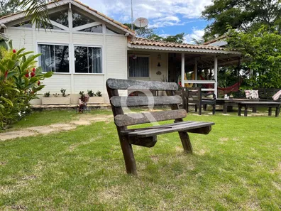 Casa de Condomínio com 4 Quartos à venda, 400m² no Moura Brasil, Três Rios
