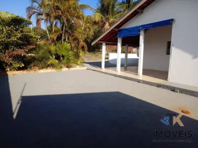 Fazenda / Sítio / Chácara com 2 Quartos à venda, 1000m² no Estância Lago Azul (Ártemis), Piracicaba