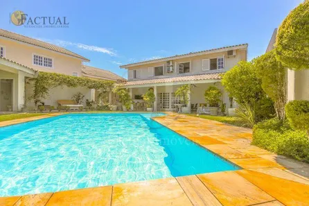 Casa de Condomínio com 5 Quartos para alugar, 385m² no Jardim Acapulco, Guarujá