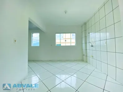 Apartamento com 2 Quartos para alugar, 85m² no Velha Central, Blumenau