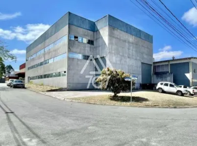 Galpão / Depósito / Armazém para venda ou aluguel, 1295m² no Centro, Vargem Grande Paulista