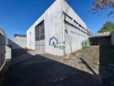 Galpão / Depósito / Armazém para alugar, 600m² no Laranjal, São Gonçalo