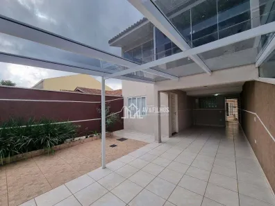 Sobrado com 3 Quartos à venda, 158m² no Centro, Piraquara