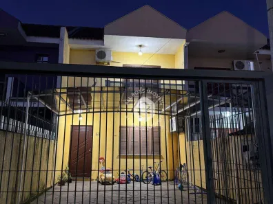 Sobrado com 3 Quartos à venda, 113m² no Niterói, Canoas