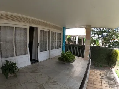 Casa Comercial com 4 Quartos à venda, 250m² no Centro, Campos dos Goytacazes