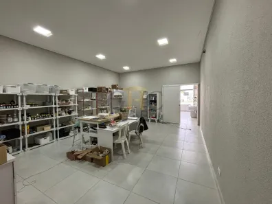 Conjunto Comercial / Sala para alugar, 76m² no Centro, Salto de Pirapora