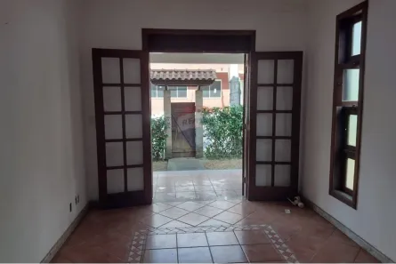 Casa com 3 Quartos à venda, 360m² no Centro, Bom Jardim